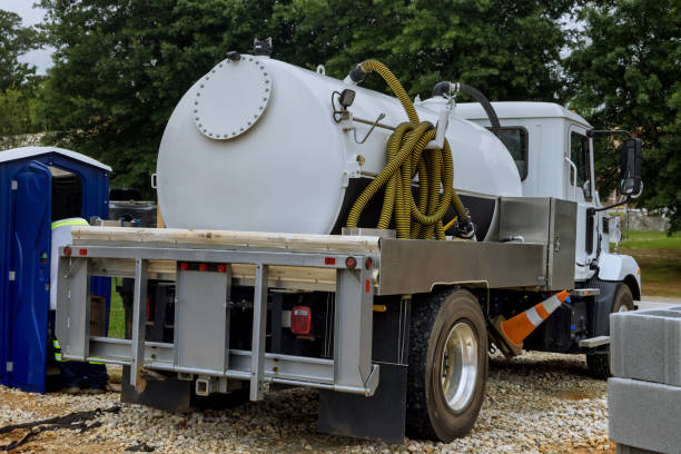 Best Luxury portable toilet rental  in Morton, IL